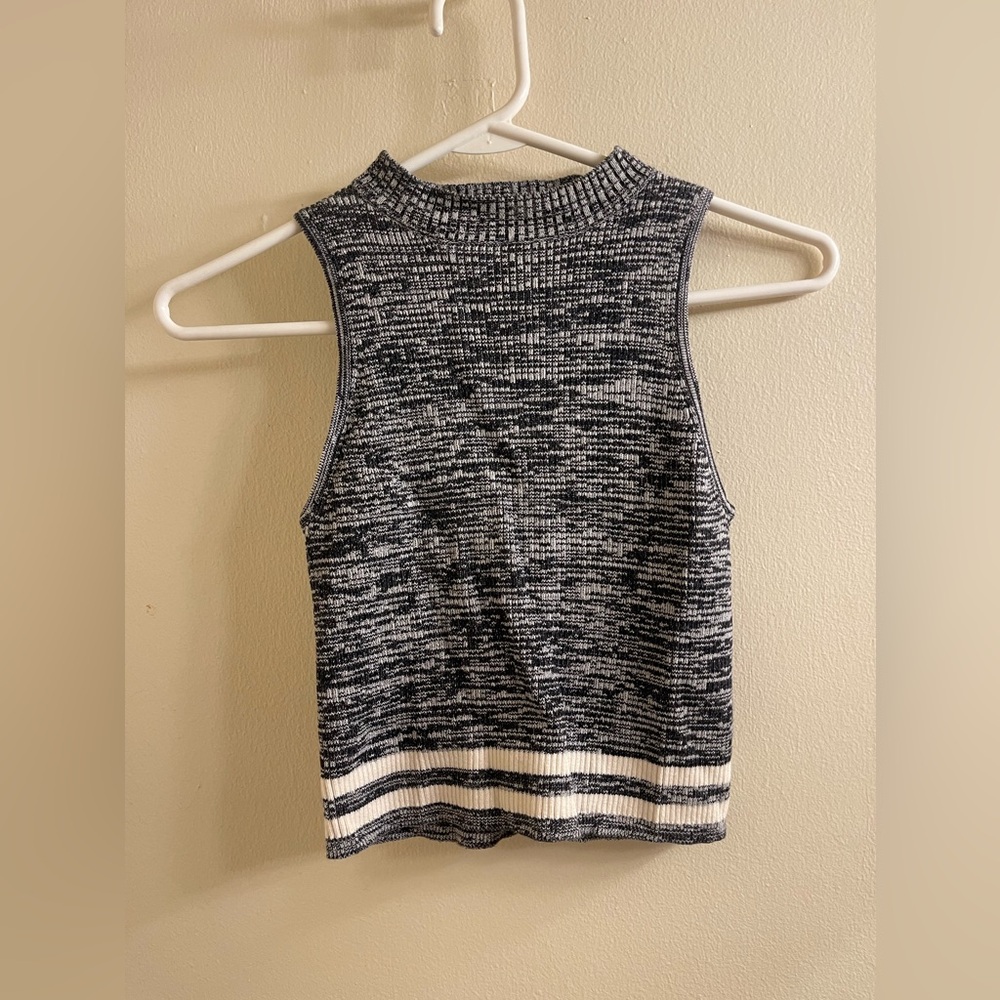 Cropped tank